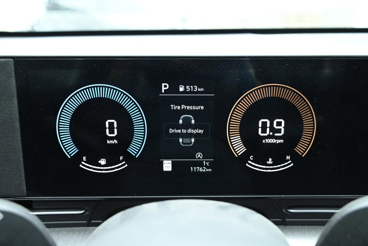 2024 Hyundai KONA Essential Photo