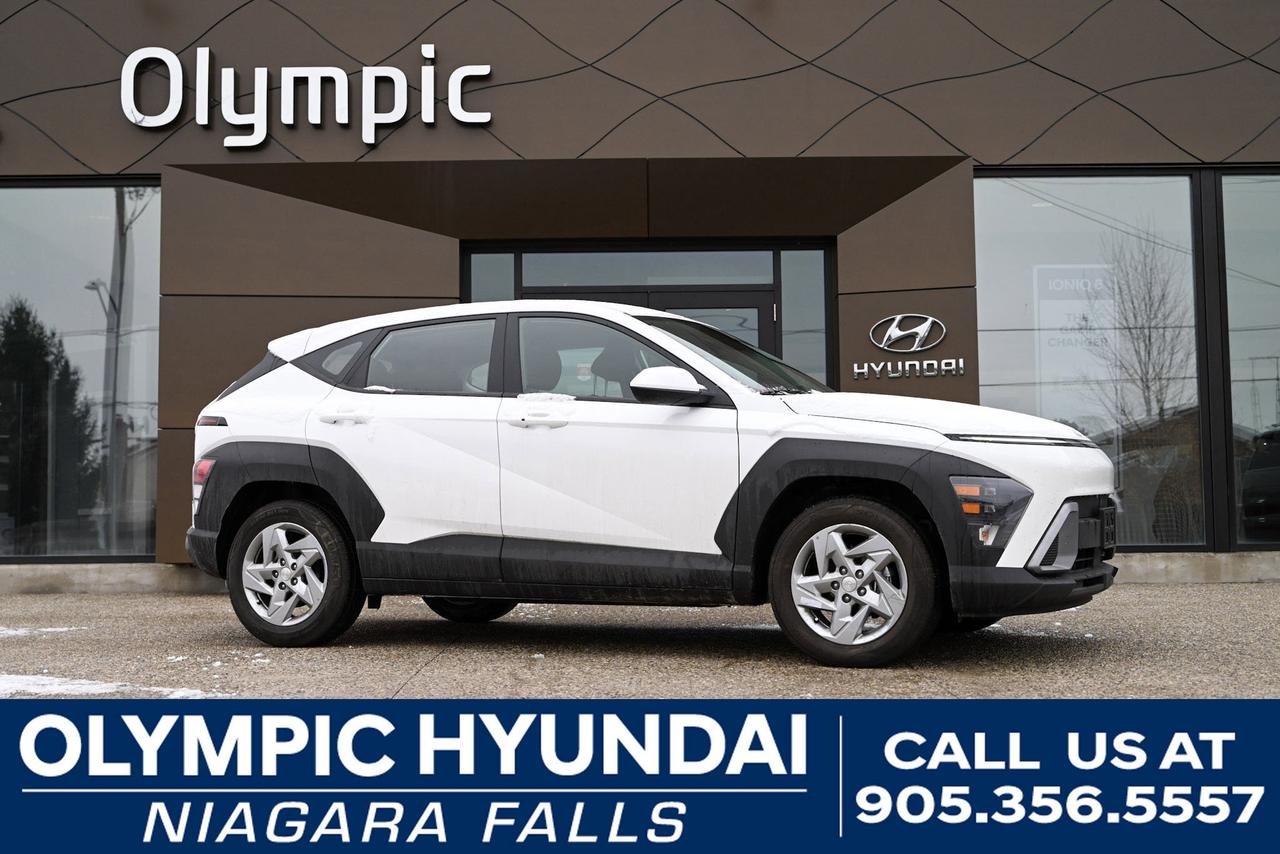 2024 Hyundai KONA Essential Photo0