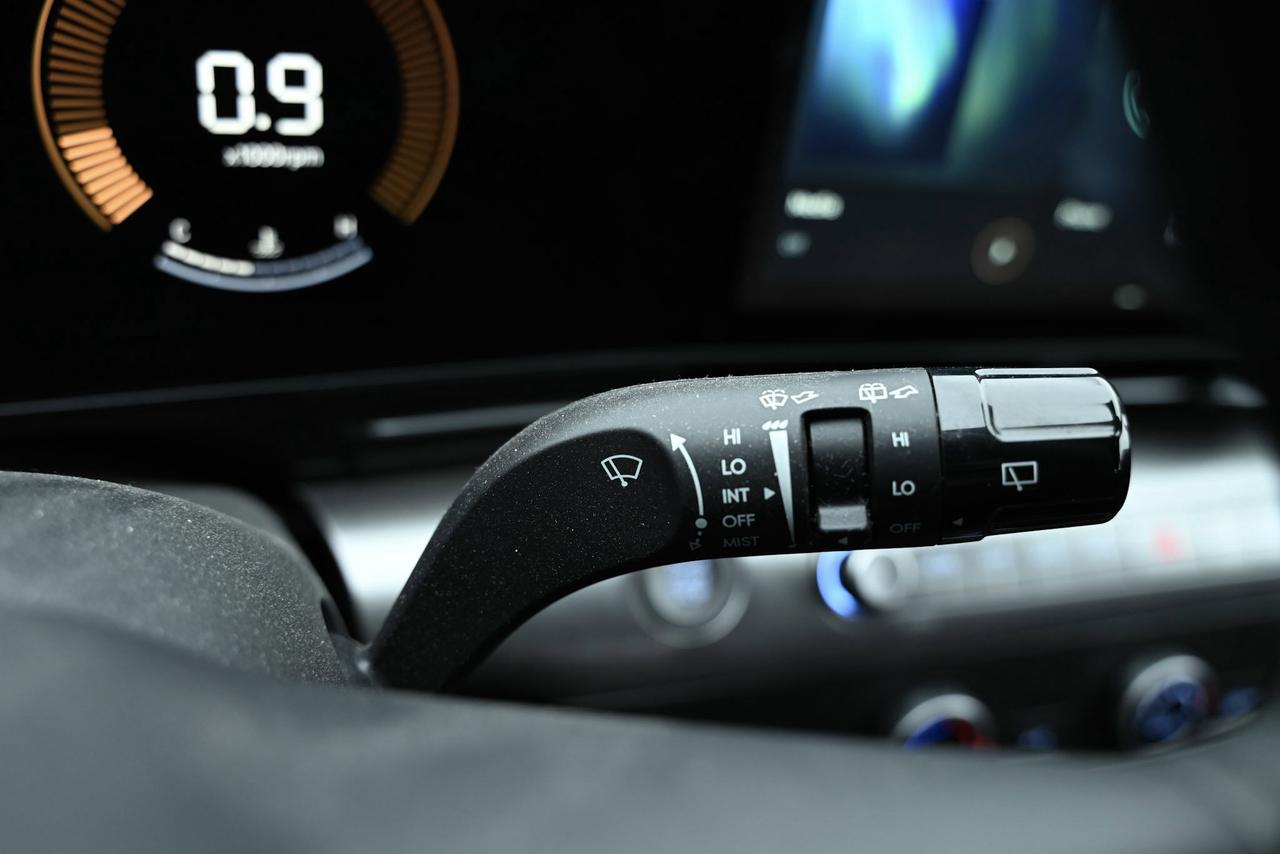 2024 Hyundai KONA Essential Photo