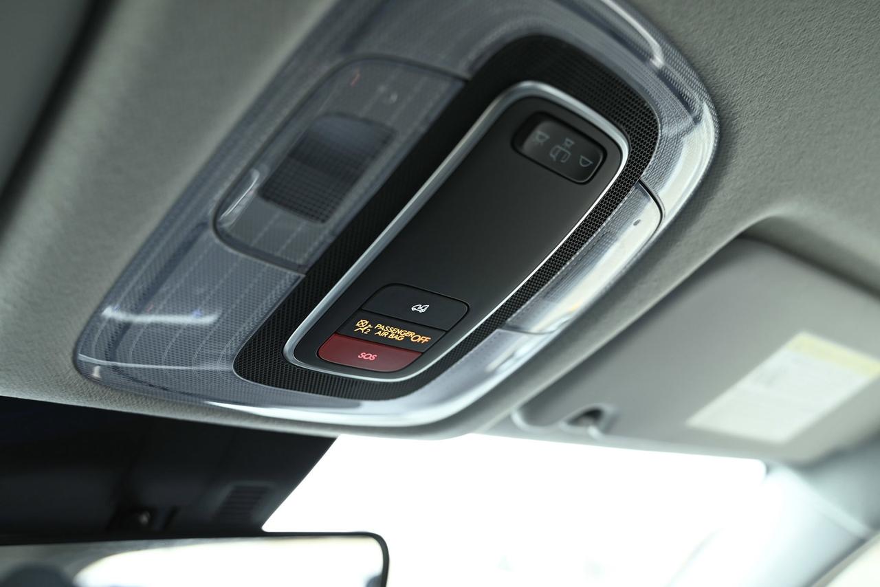 2024 Hyundai KONA Essential Photo