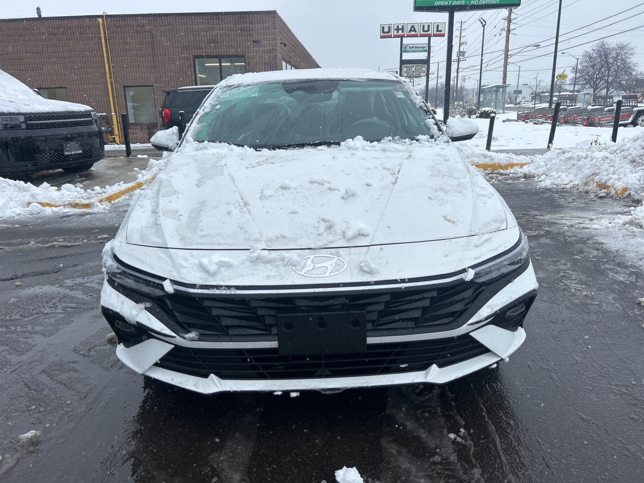 2025 Hyundai Elantra Preferred IVT   Starting from 4.49% OAC Photo