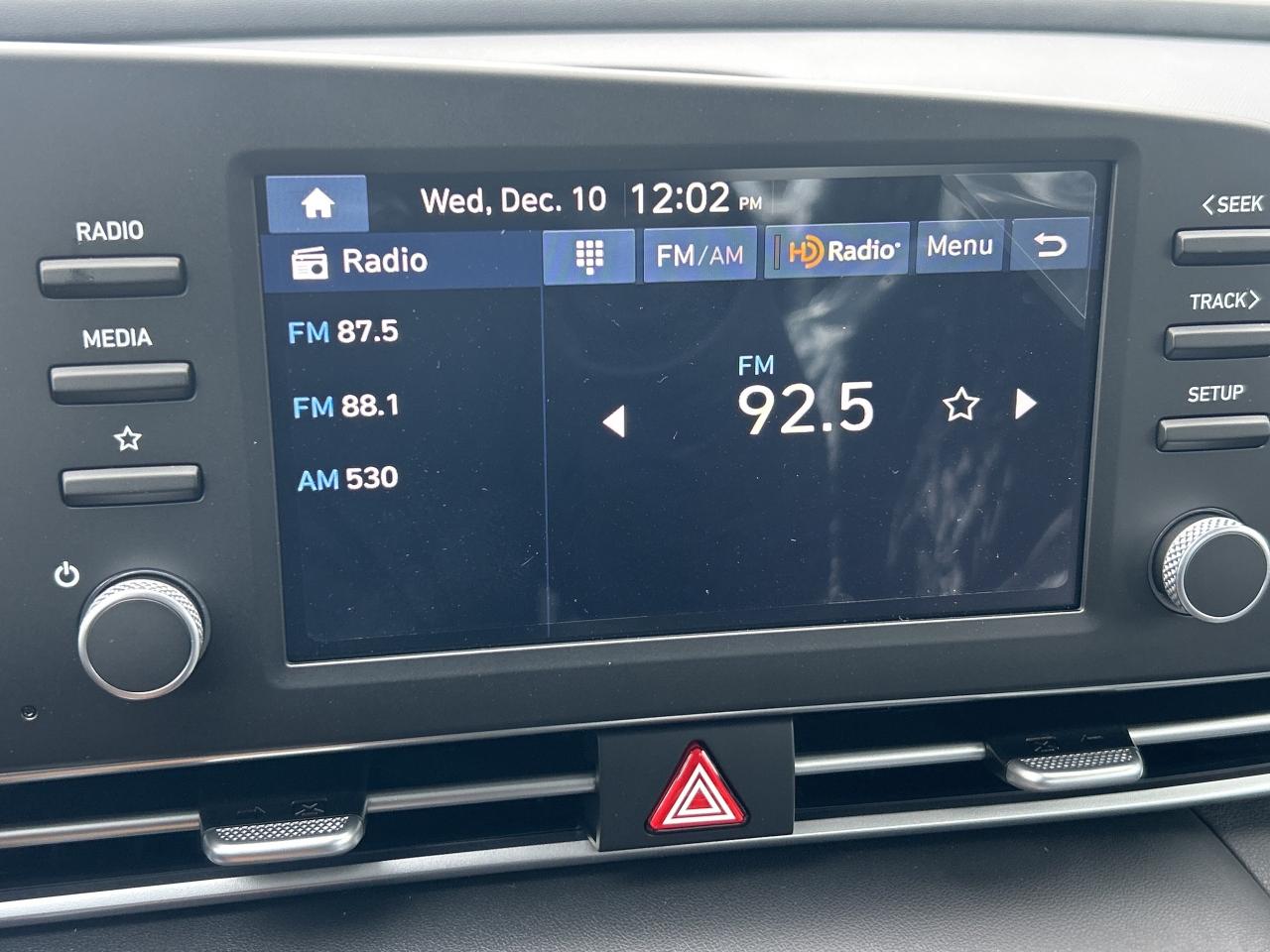 2025 Hyundai Elantra Preferred IVT   Starting from 4.49% OAC Photo