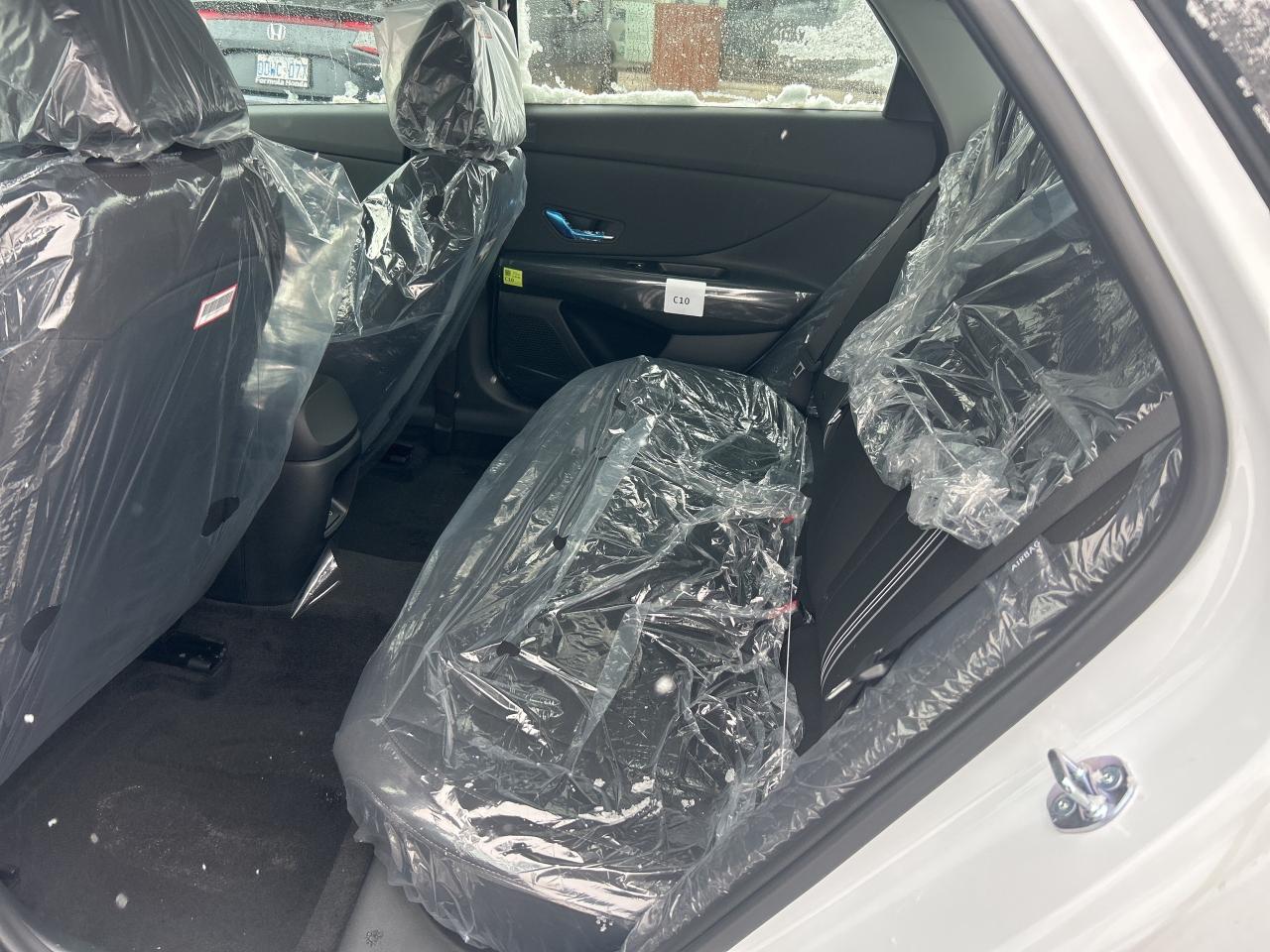 2025 Hyundai Elantra Preferred IVT   Starting from 4.49% OAC Photo