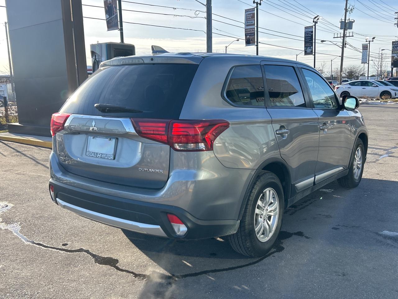 2017 Mitsubishi Outlander AWC 4dr ES Photo