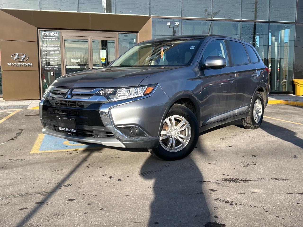 2017 Mitsubishi Outlander AWC 4dr ES Photo