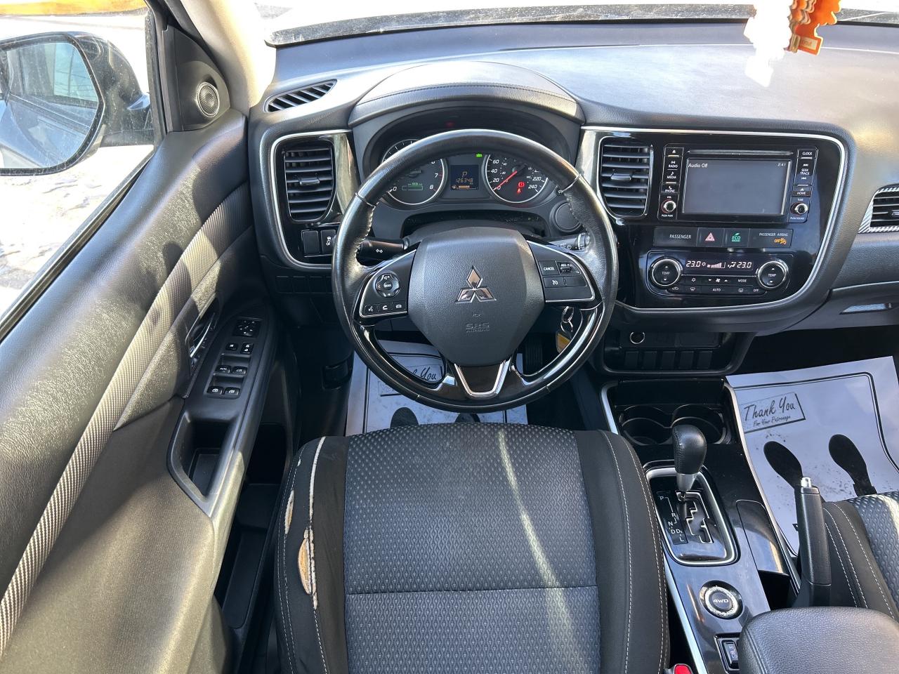 2017 Mitsubishi Outlander AWC 4dr ES Photo