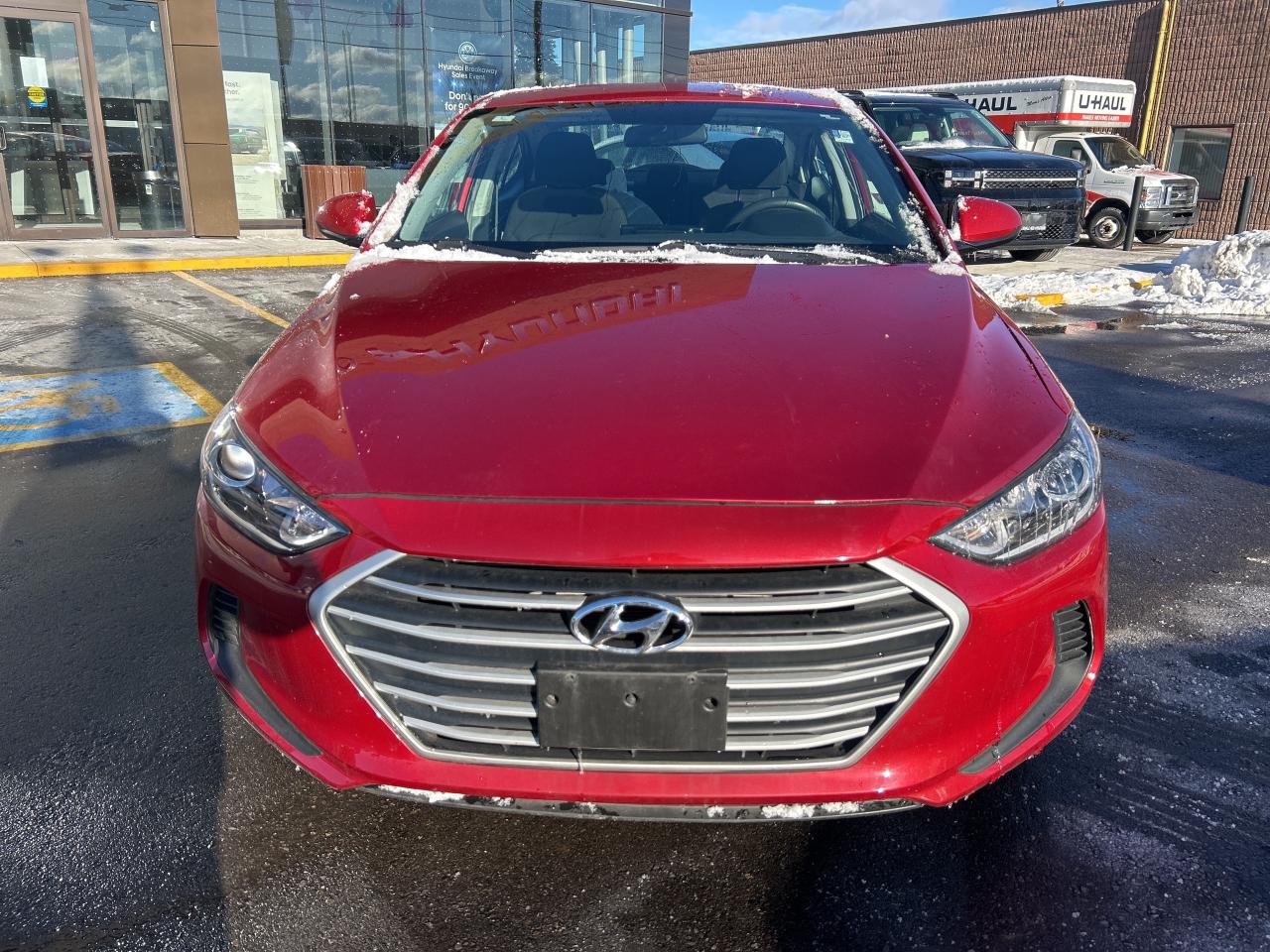 2017 Hyundai Elantra 4dr Sdn Auto LE   AS IS SPECIAL! Photo