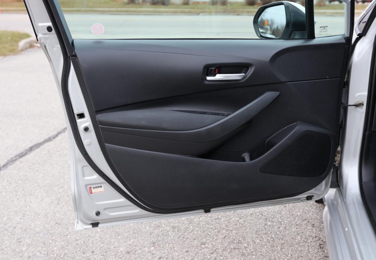 2020 Toyota Corolla LE/BLIND SPOT WARNING/BACKUP CAM/H SEATS/BLUETOOTH Photo