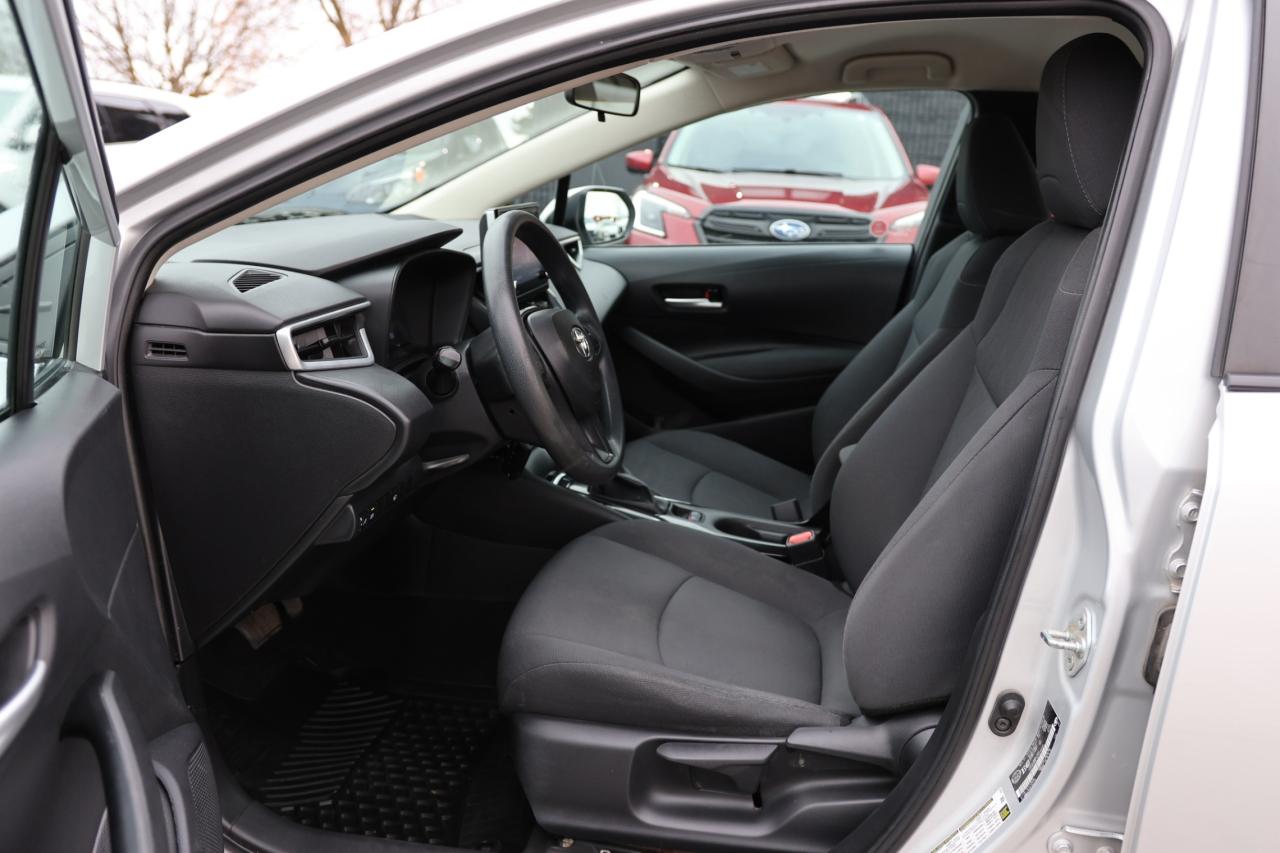 2020 Toyota Corolla LE/BLIND SPOT WARNING/BACKUP CAM/H SEATS/BLUETOOTH Photo
