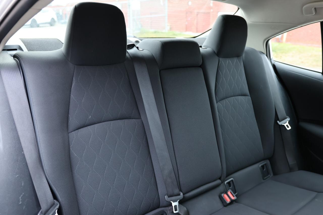 2020 Toyota Corolla LE/BLIND SPOT WARNING/BACKUP CAM/H SEATS/BLUETOOTH Photo