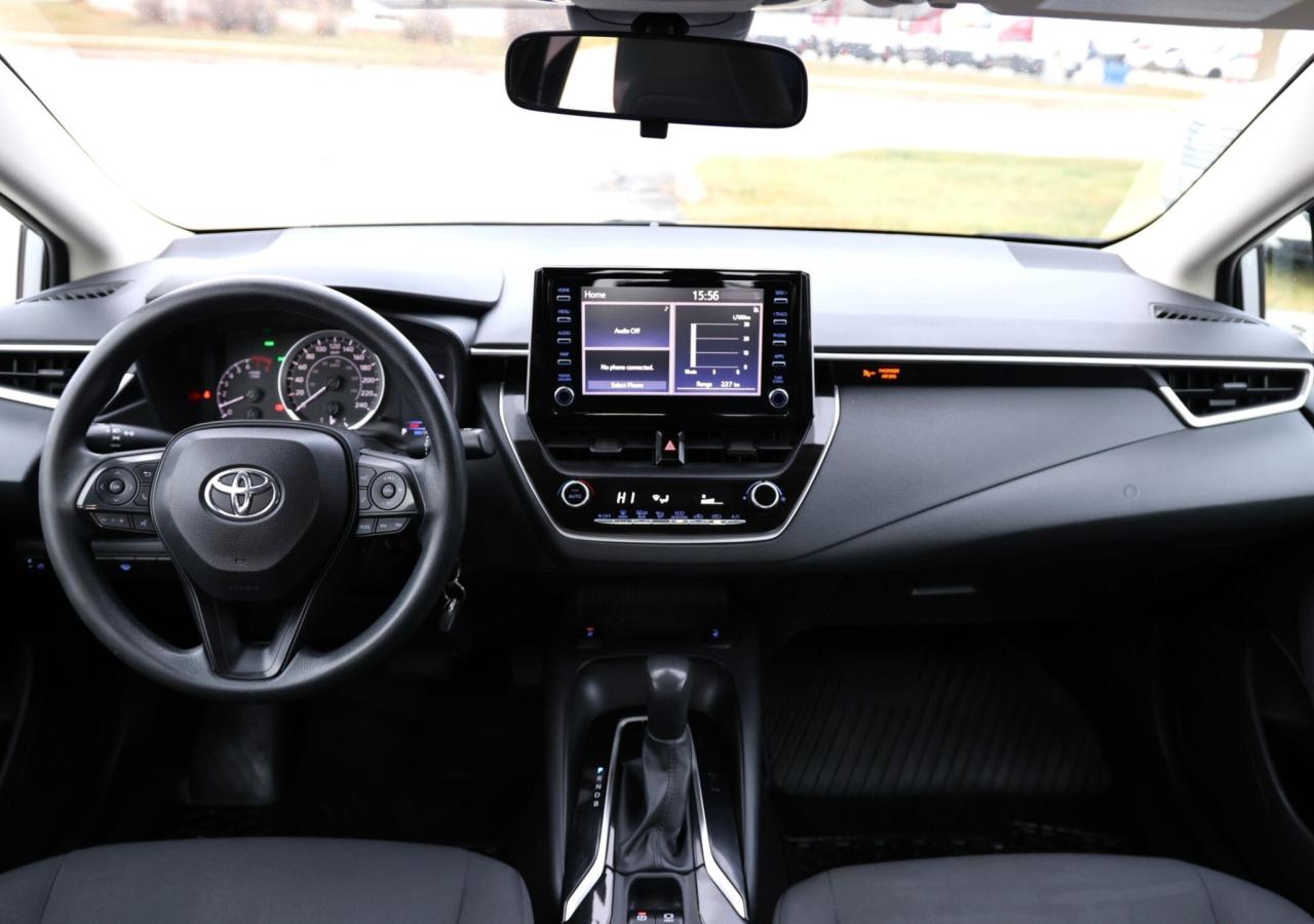 2020 Toyota Corolla LE/BLIND SPOT WARNING/BACKUP CAM/H SEATS/BLUETOOTH Photo