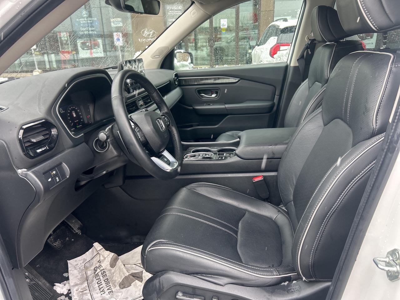 2024 Honda Pilot Touring AWD   ONE OWNER   CLEAN CARFAX Photo