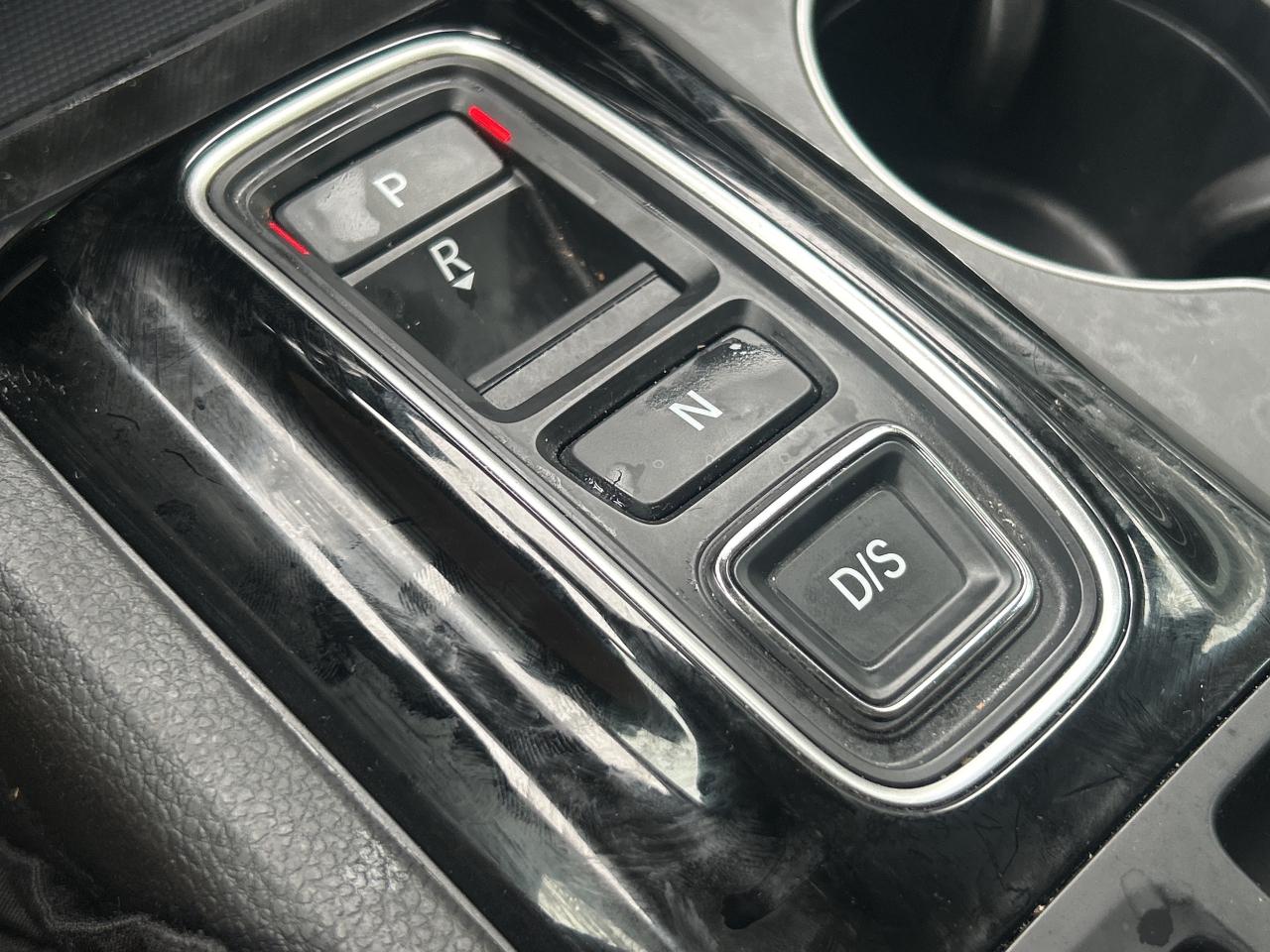 2024 Honda Pilot Touring AWD   ONE OWNER   CLEAN CARFAX Photo