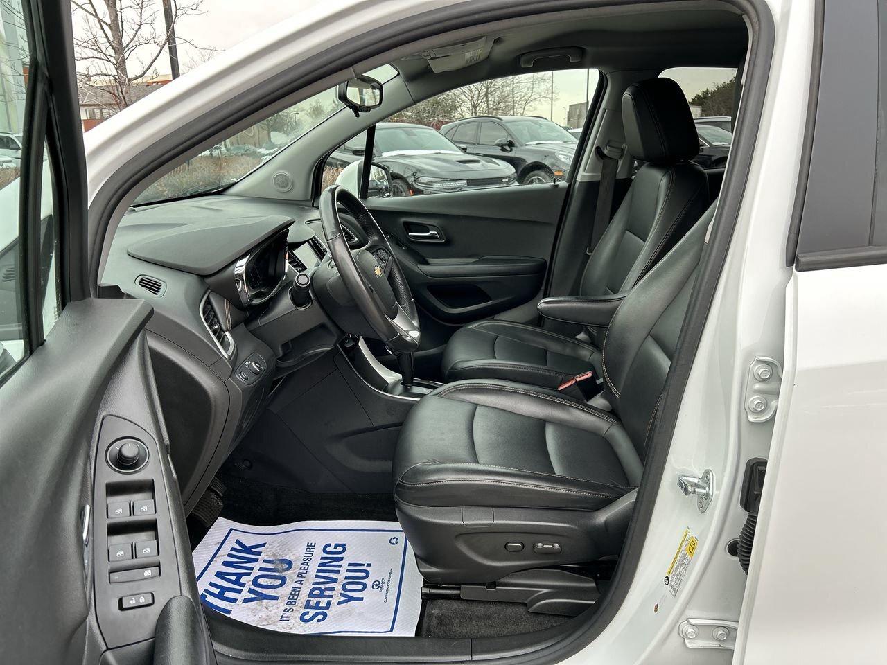 2022 Chevrolet Trax AWD LT Leather Seats  Remote Starter  Alloy Wheels Photo