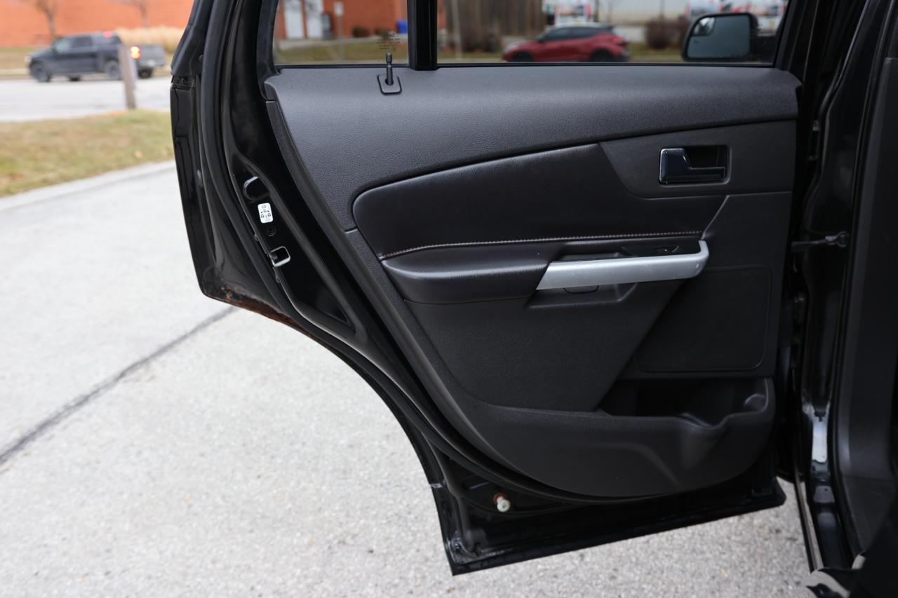 2013 Ford Edge 4DR SEL FWD Photo