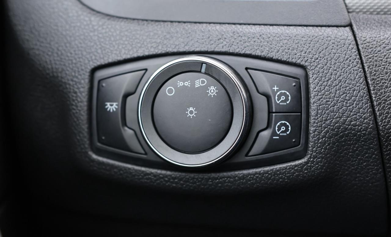 2013 Ford Edge 4DR SEL FWD Photo