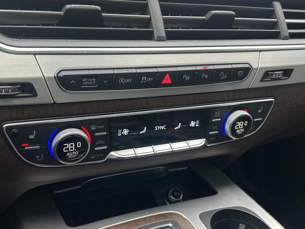 2019 Audi Q7 Technik 55 TFSI quattro Photo