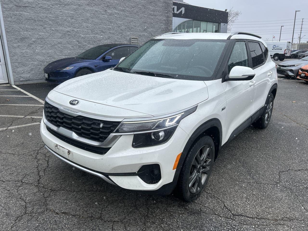 2021 Kia Seltos LX   Where Comfort Meets Capability NO ACCIDENTS Photo4