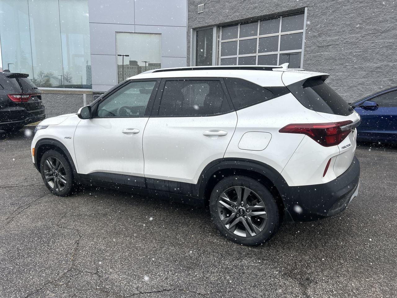 2021 Kia Seltos LX   Where Comfort Meets Capability NO ACCIDENTS Photo