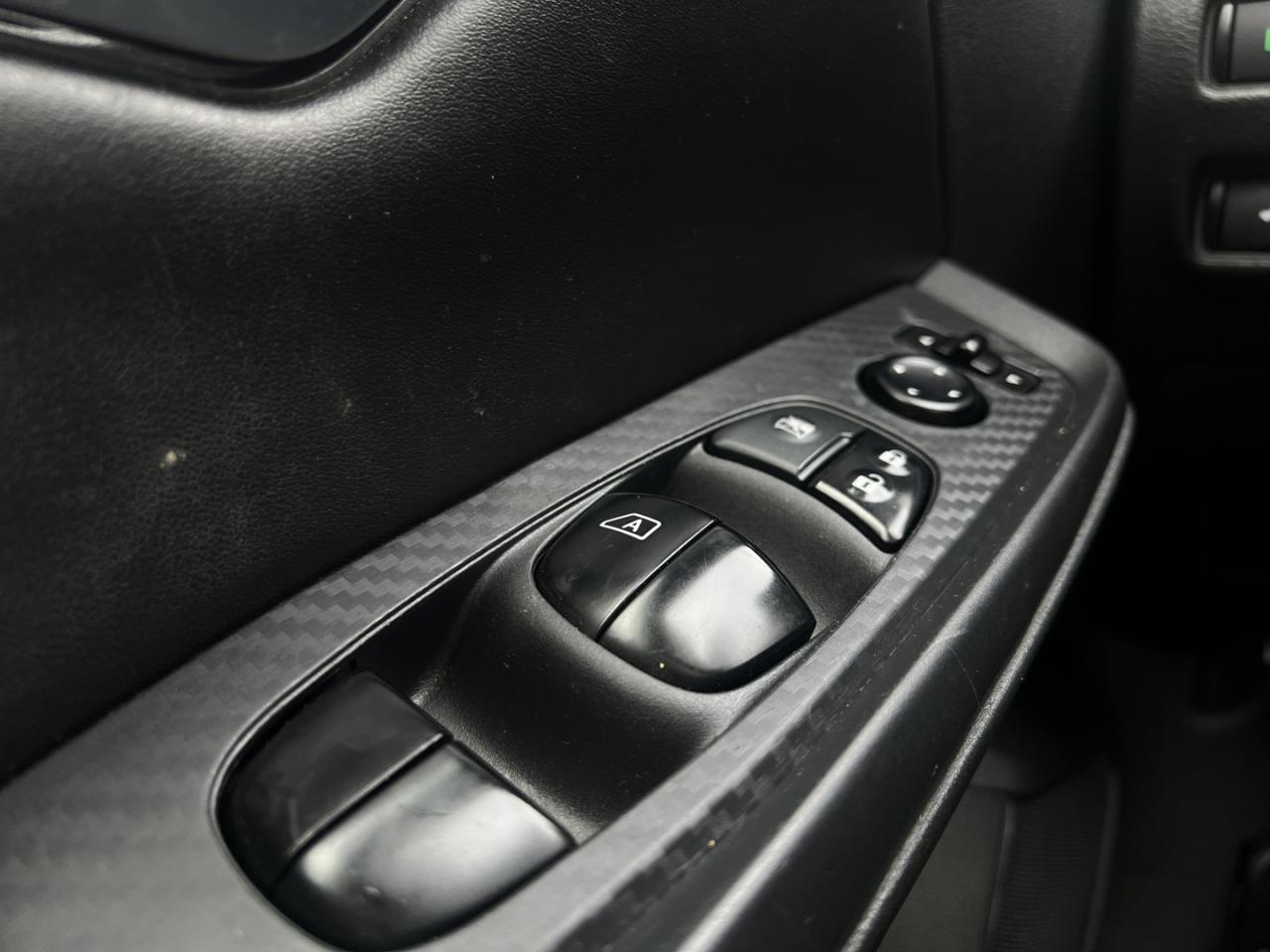 2021 Nissan Sentra SV SUNROOF   Push Start   Htd Seats Photo