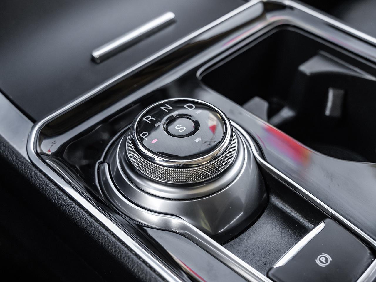 2020 Ford Edge Titanium AWD  ROF  NAVI   LEATHER   CAMERA Photo