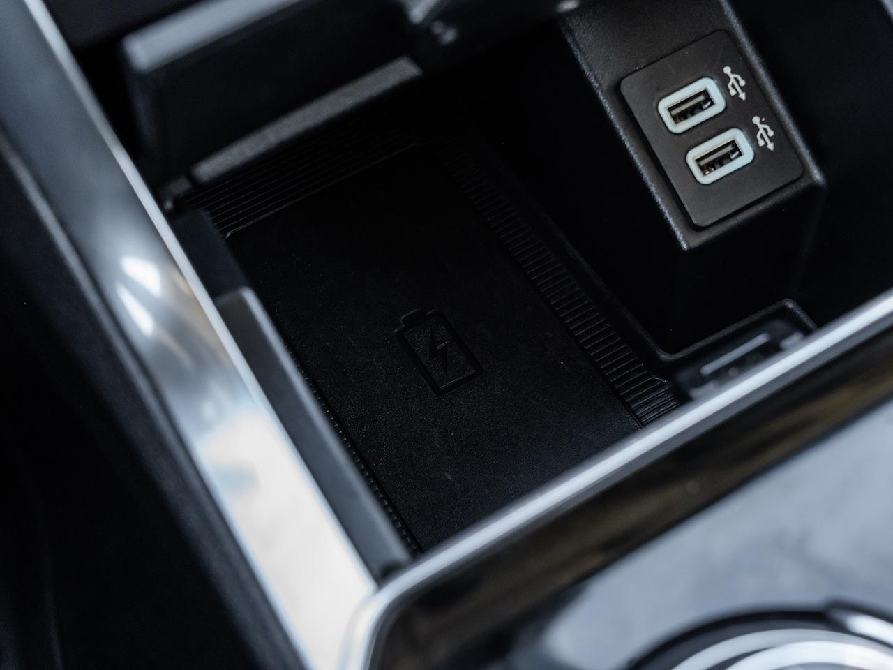 2020 Ford Edge Titanium AWD  ROF  NAVI   LEATHER   CAMERA Photo