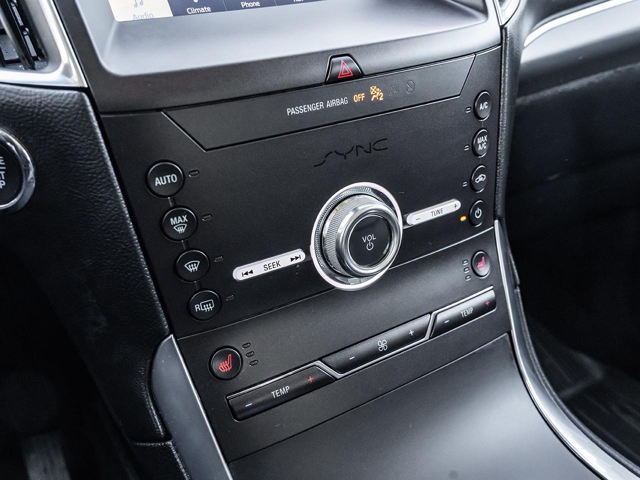 2020 Ford Edge Titanium AWD  ROF  NAVI   LEATHER   CAMERA Photo