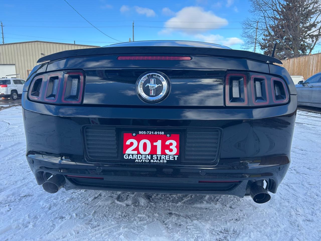 2013 Ford Mustang V6 Photo3