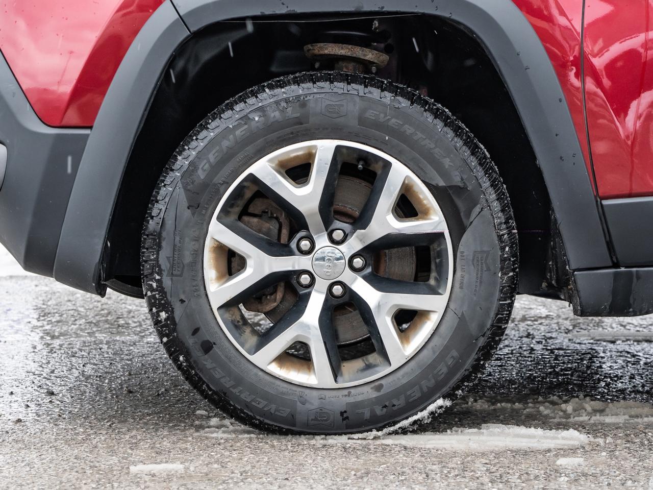 2015 Jeep Cherokee  Photo