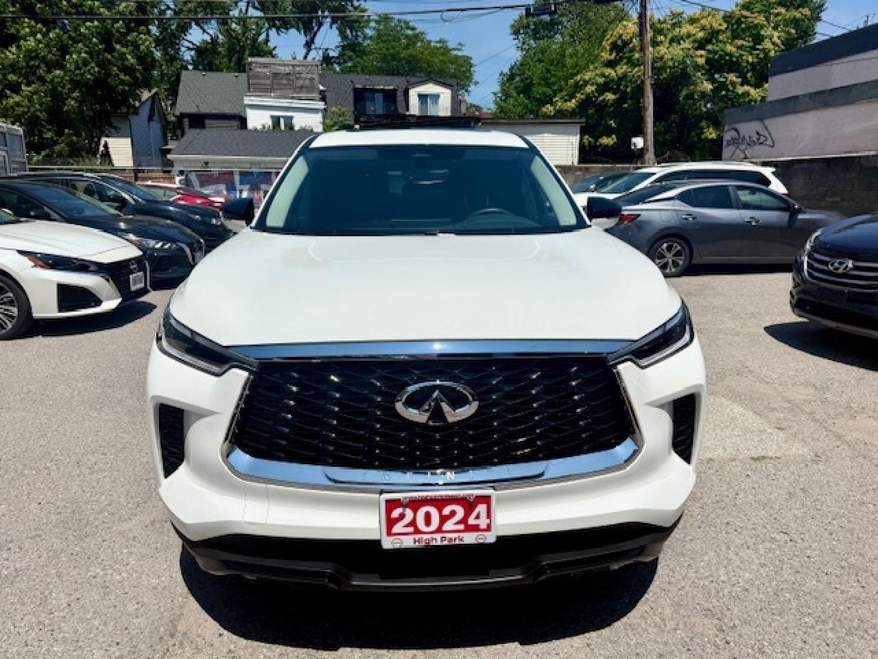 2024 Infiniti QX60 WINTER TIRES INCL, PURE, APPLE CARPLAY $ ANDROID Photo