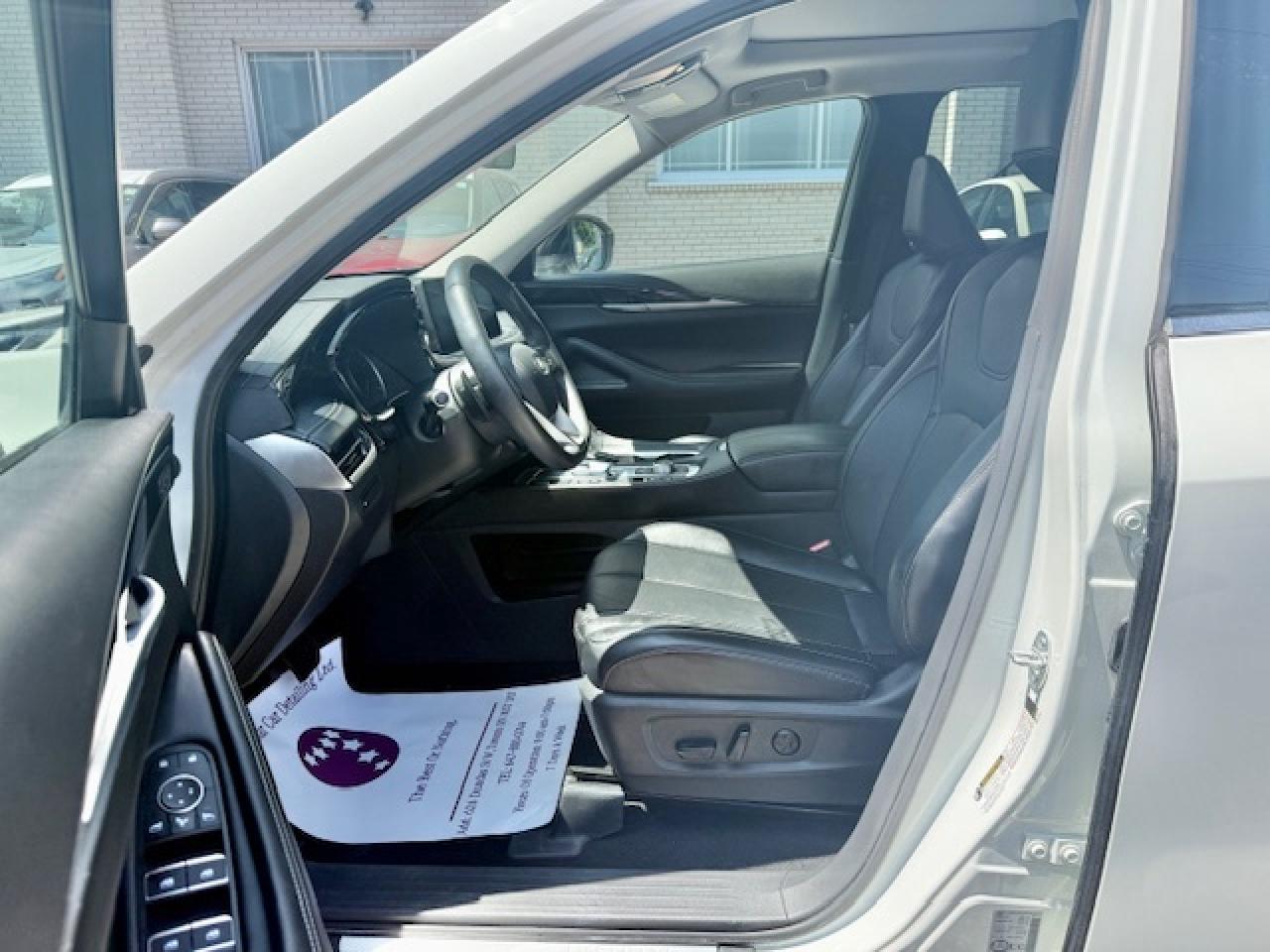 2024 Infiniti QX60 WINTER TIRES INCL, PURE, APPLE CARPLAY $ ANDROID Photo