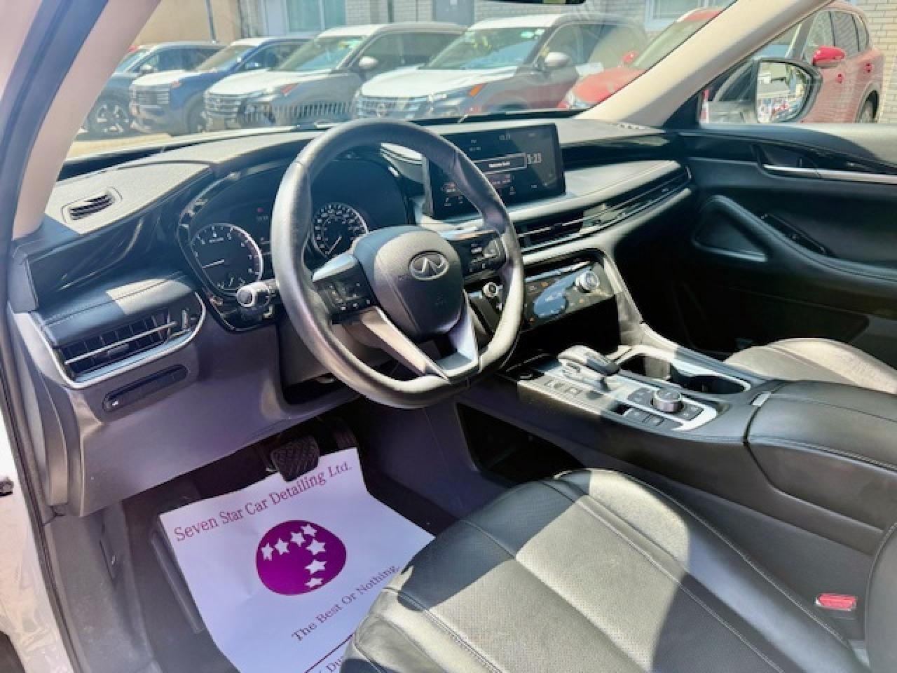 2024 Infiniti QX60 WINTER TIRES INCL, PURE, APPLE CARPLAY $ ANDROID Photo