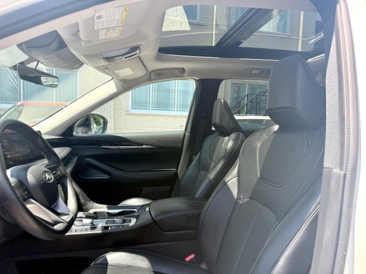 2024 Infiniti QX60 WINTER TIRES INCL, PURE, APPLE CARPLAY $ ANDROID Photo