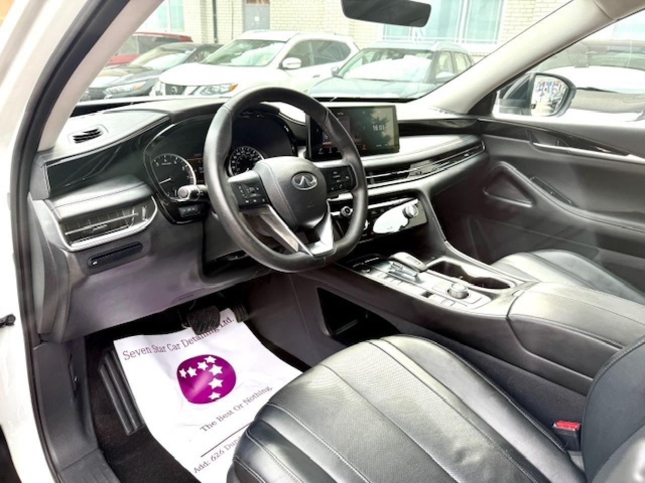 2024 Infiniti QX60 PURE, APPLE CARPLAY $ ANDROID AUTO, BLUETOOTH STRE Photo