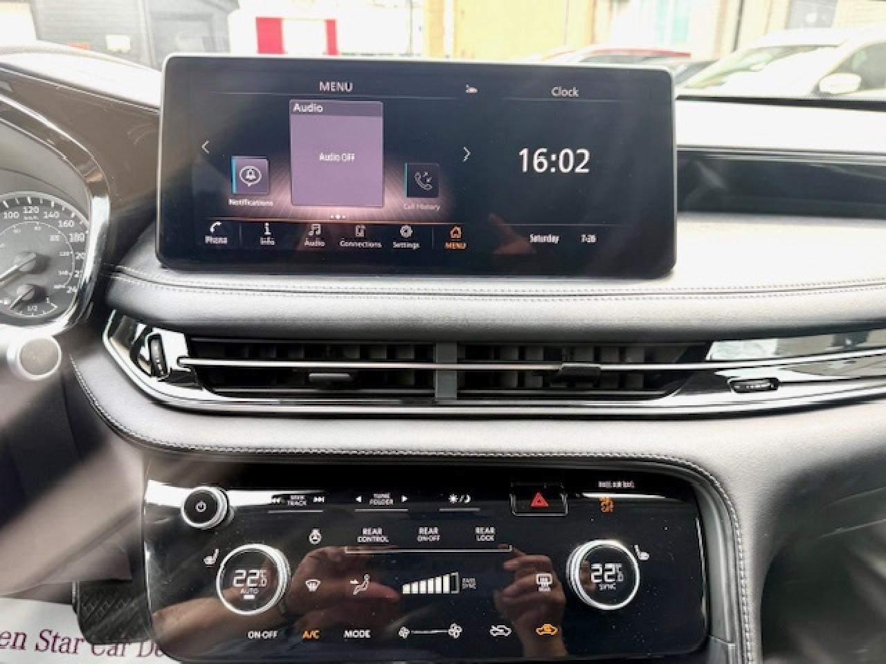 2024 Infiniti QX60 PURE, APPLE CARPLAY $ ANDROID AUTO, BLUETOOTH STRE Photo