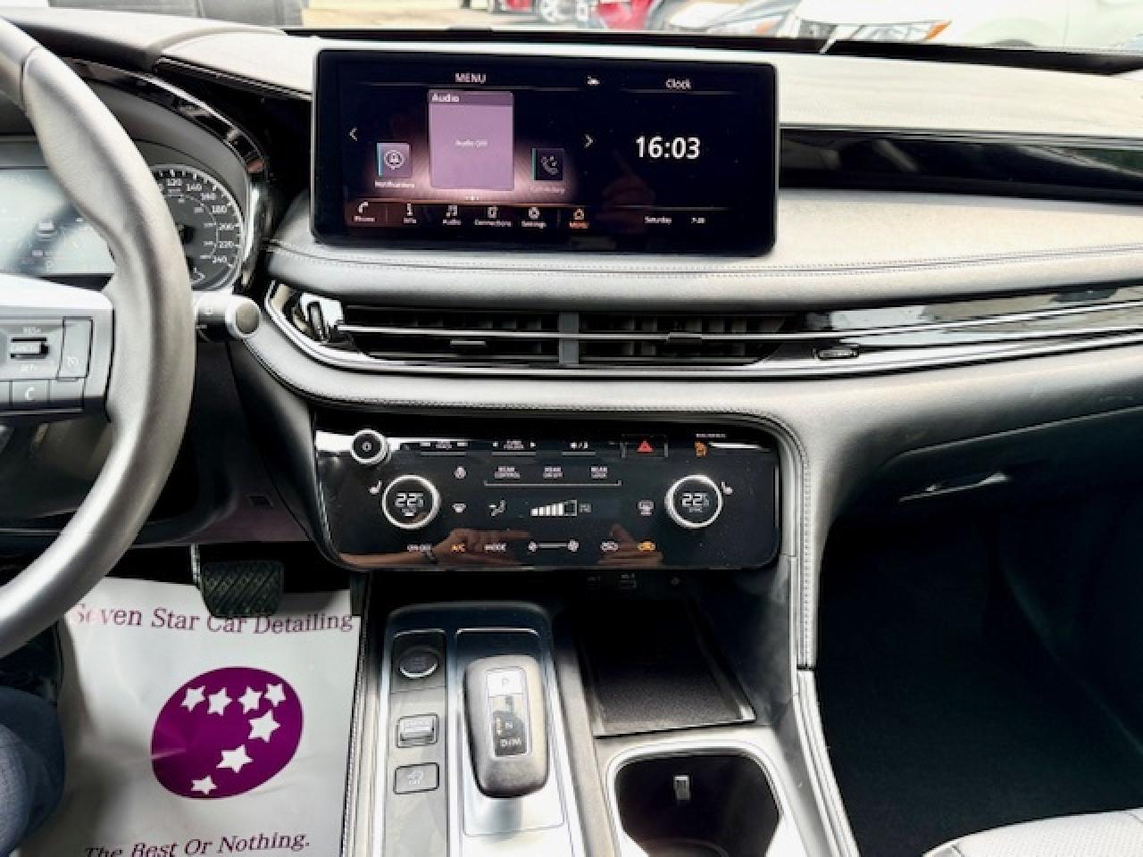 2024 Infiniti QX60 PURE, APPLE CARPLAY $ ANDROID AUTO, BLUETOOTH STRE Photo