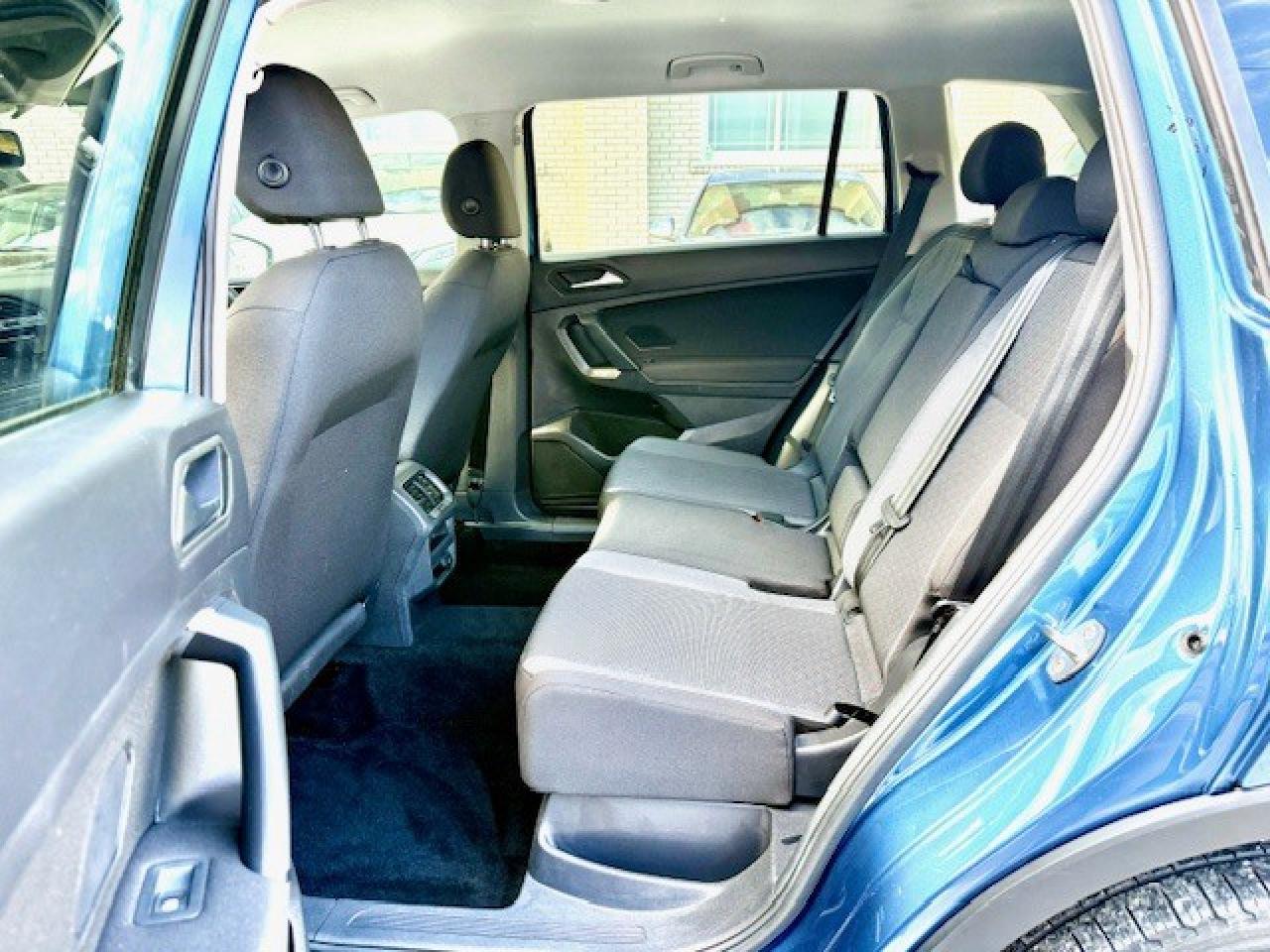 2019 Volkswagen Tiguan Trendline 4MOTION, APPLE CARPLAY, BLUETOOTH, HEATE Photo