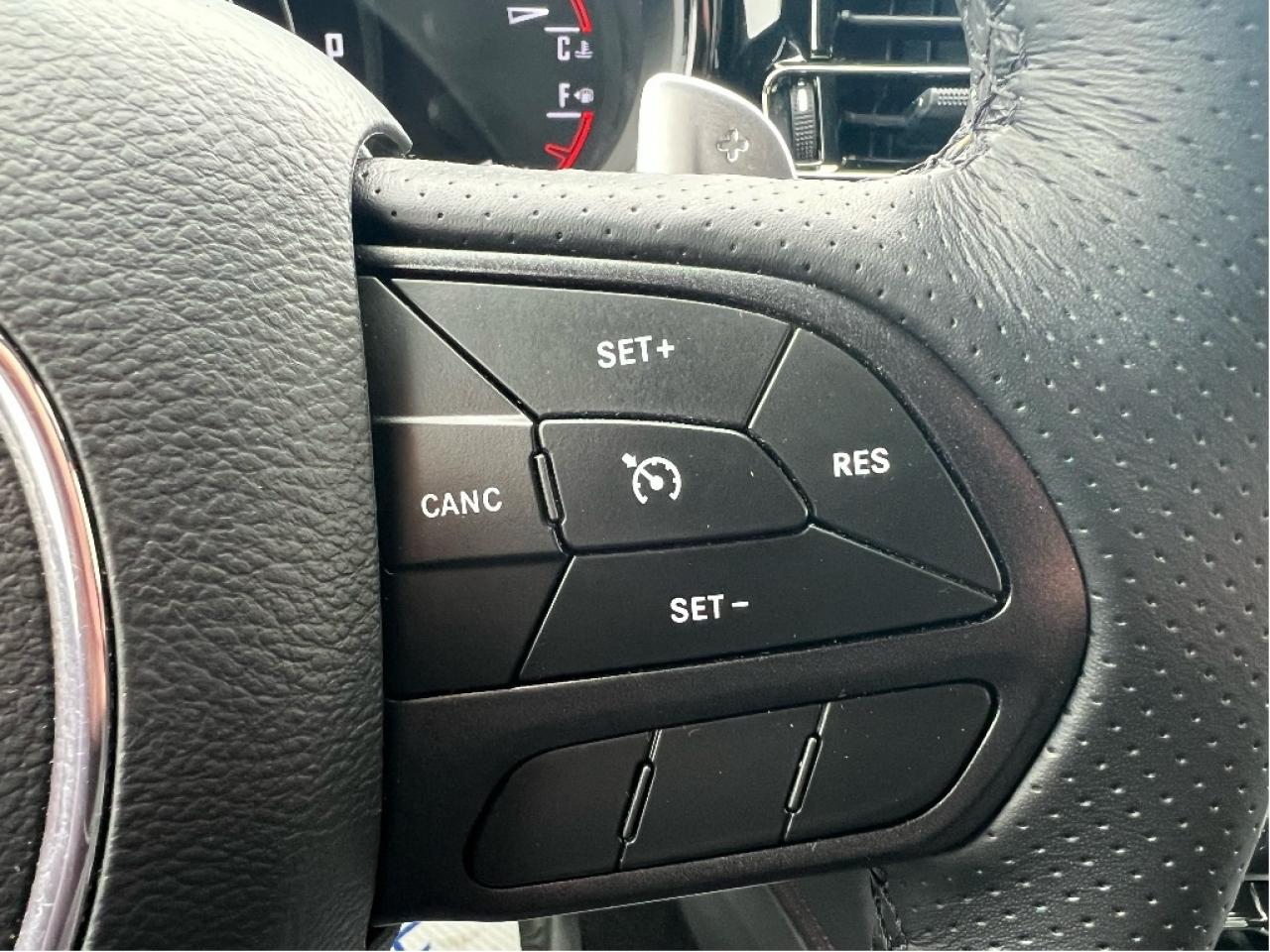 2024 Dodge Durango GT AWD V6 Demonstrator *TOW PACK *PWR SEAT Photo