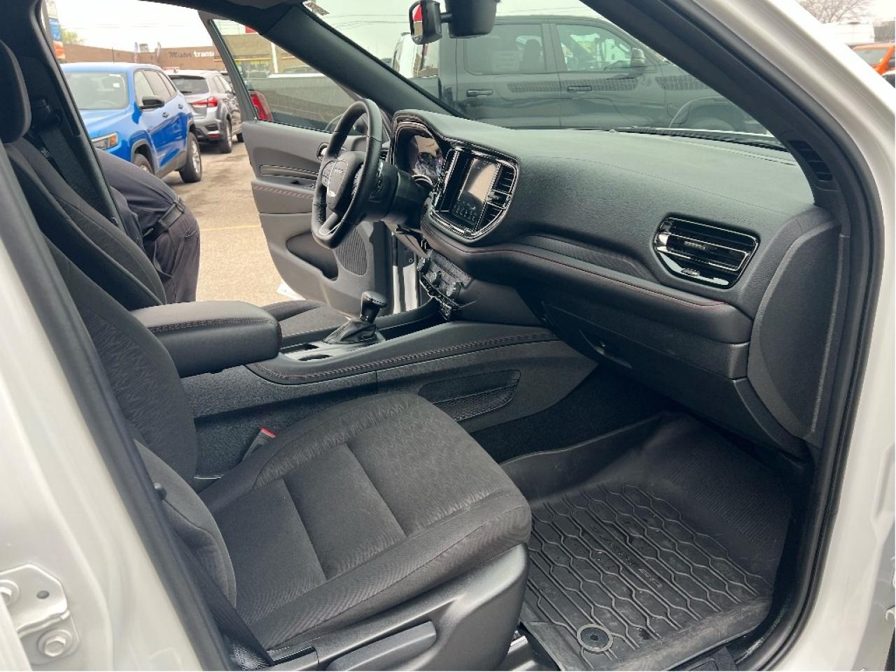 2024 Dodge Durango GT AWD V6 Demonstrator *TOW PACK *PWR SEAT Photo