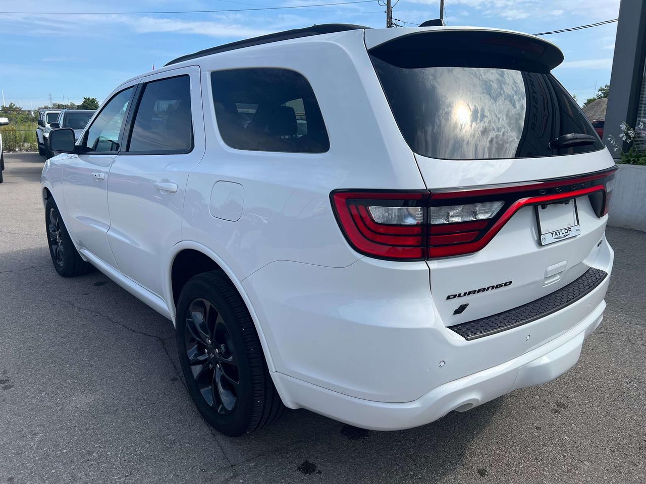2024 Dodge Durango GT AWD V6  *TOW PACK *PWR SEAT *REMOTE START Photo