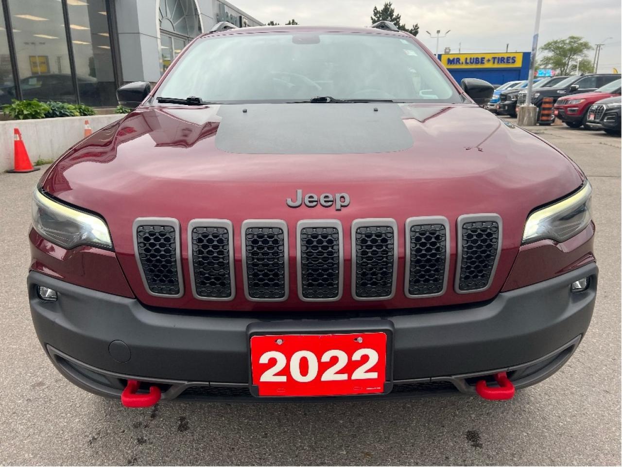 2022 Jeep Cherokee Trailhawk 4x4 V6 *CLEAN CARFAX *GREAT CONDITION Photo
