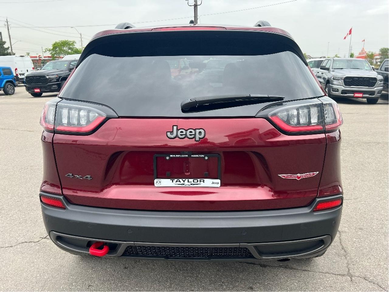 2022 Jeep Cherokee Trailhawk 4x4 V6 *CLEAN CARFAX *GREAT CONDITION Photo