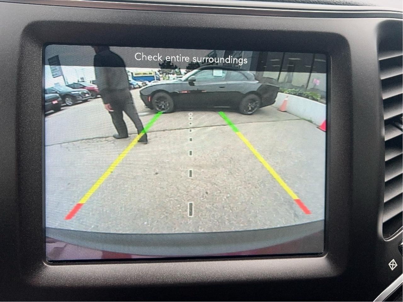 2022 Jeep Cherokee Trailhawk 4x4 V6 *CLEAN CARFAX *GREAT CONDITION Photo