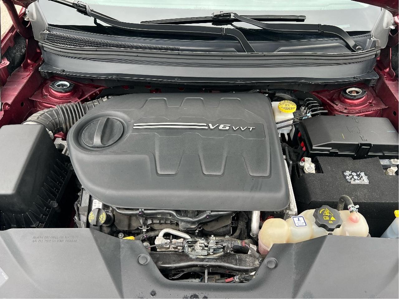 2022 Jeep Cherokee Trailhawk 4x4 V6 *CLEAN CARFAX *GREAT CONDITION Photo