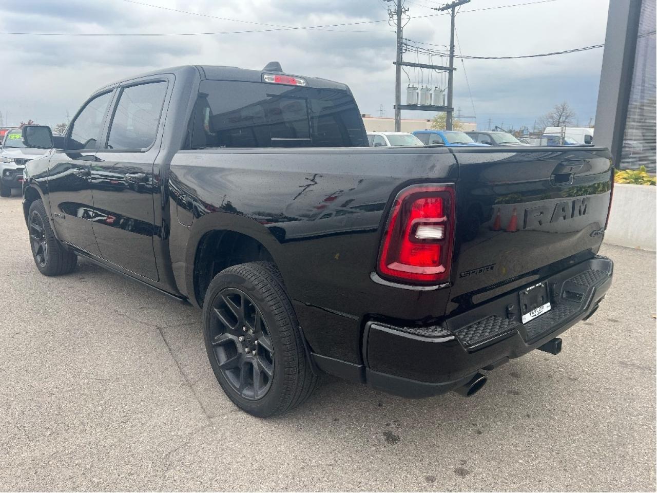 2025 RAM 1500 Sport Night G/T Crew 4x4 I-6 TT Demonstrator Photo