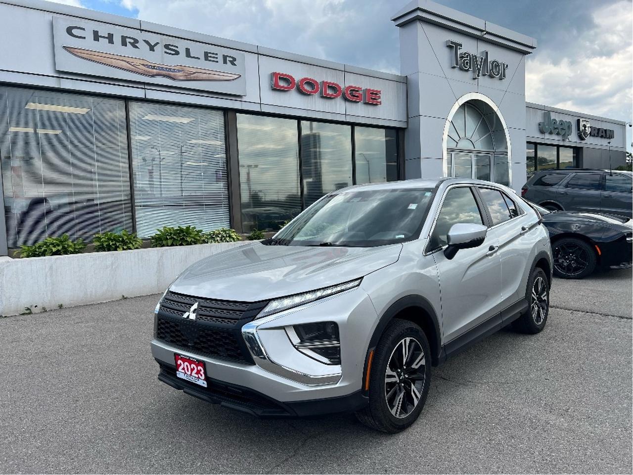 2023 Mitsubishi Eclipse Cross ES S-AWC *HEATED SEATS *BLUETOOTH *BKP CAM Photo