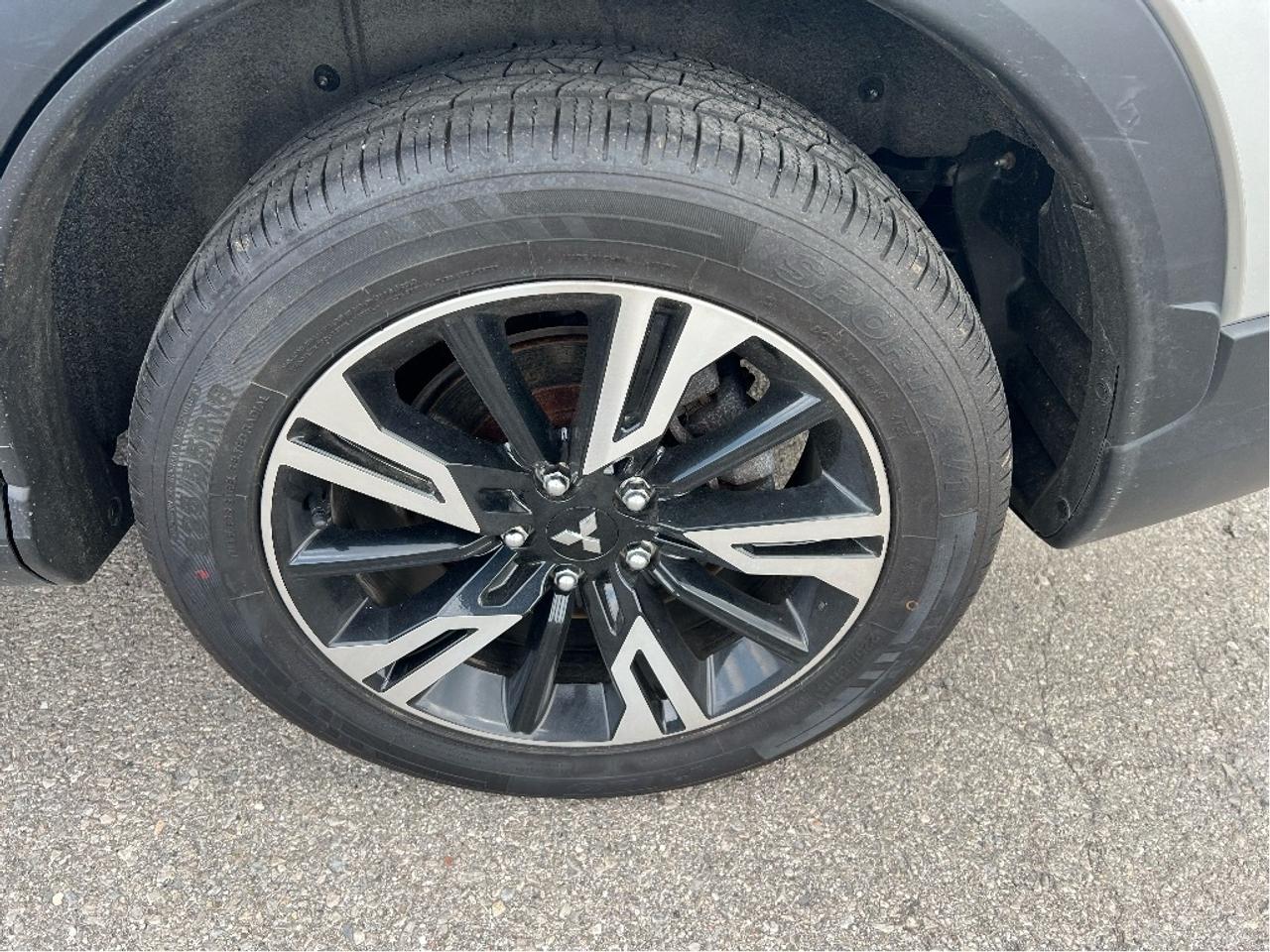 2023 Mitsubishi Eclipse Cross ES S-AWC *HEATED SEATS *BLUETOOTH *BKP CAM Photo