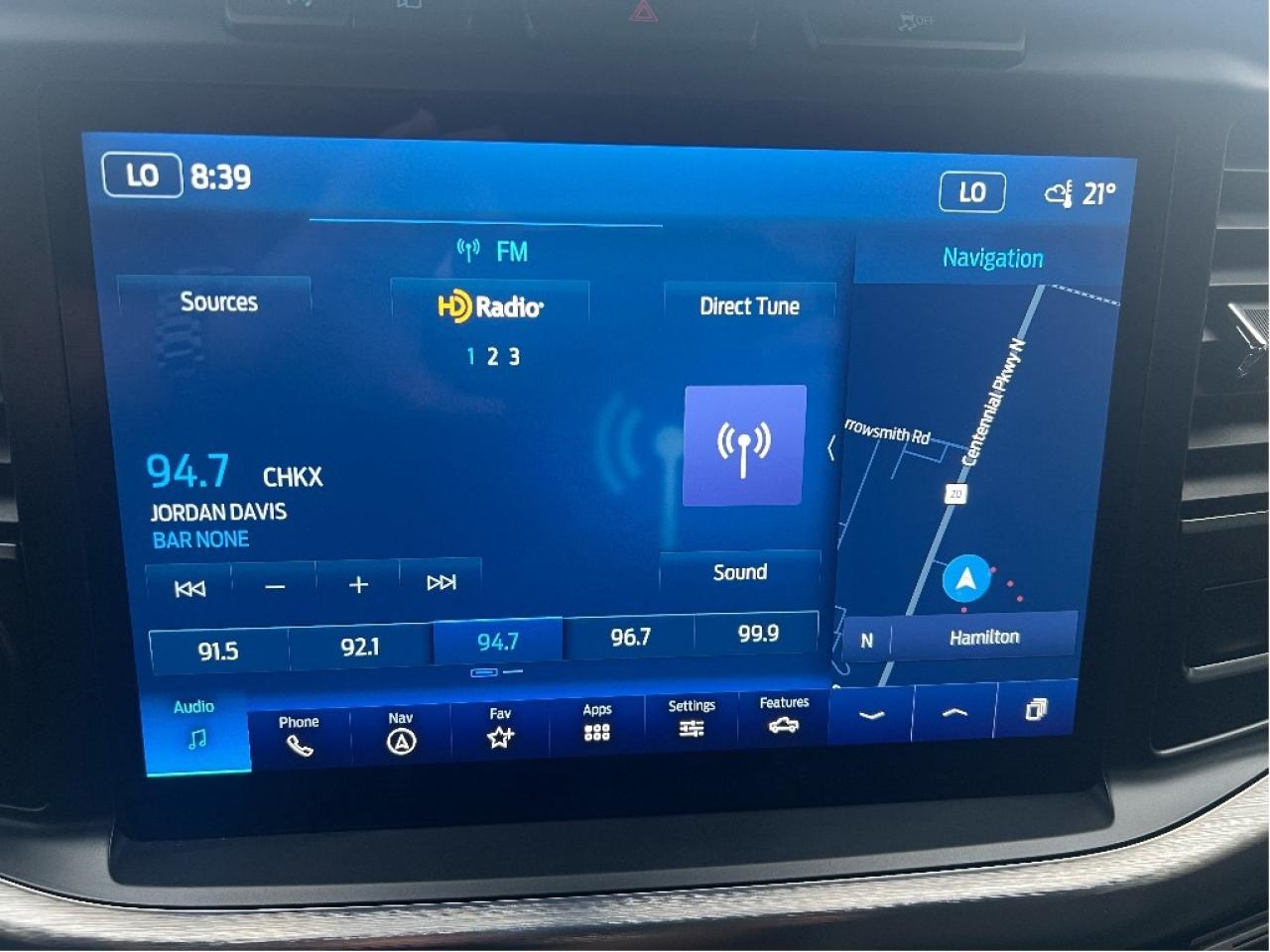 2023 Ford F-150 Lariat Supercrew 4X4 *LOW KMS *CLEAN CARFAX Photo