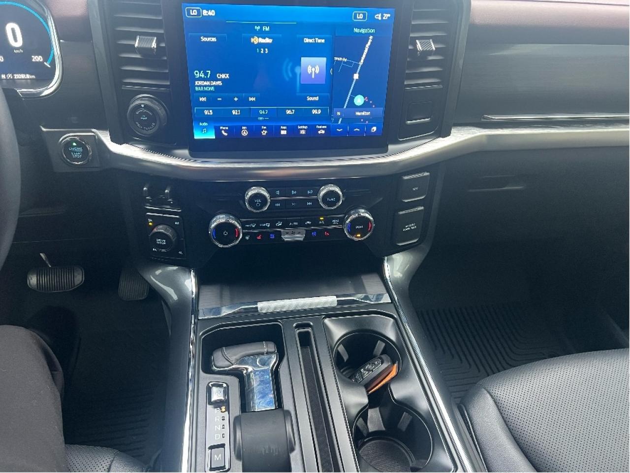 2023 Ford F-150 Lariat Supercrew 4X4 *LOW KMS *CLEAN CARFAX Photo