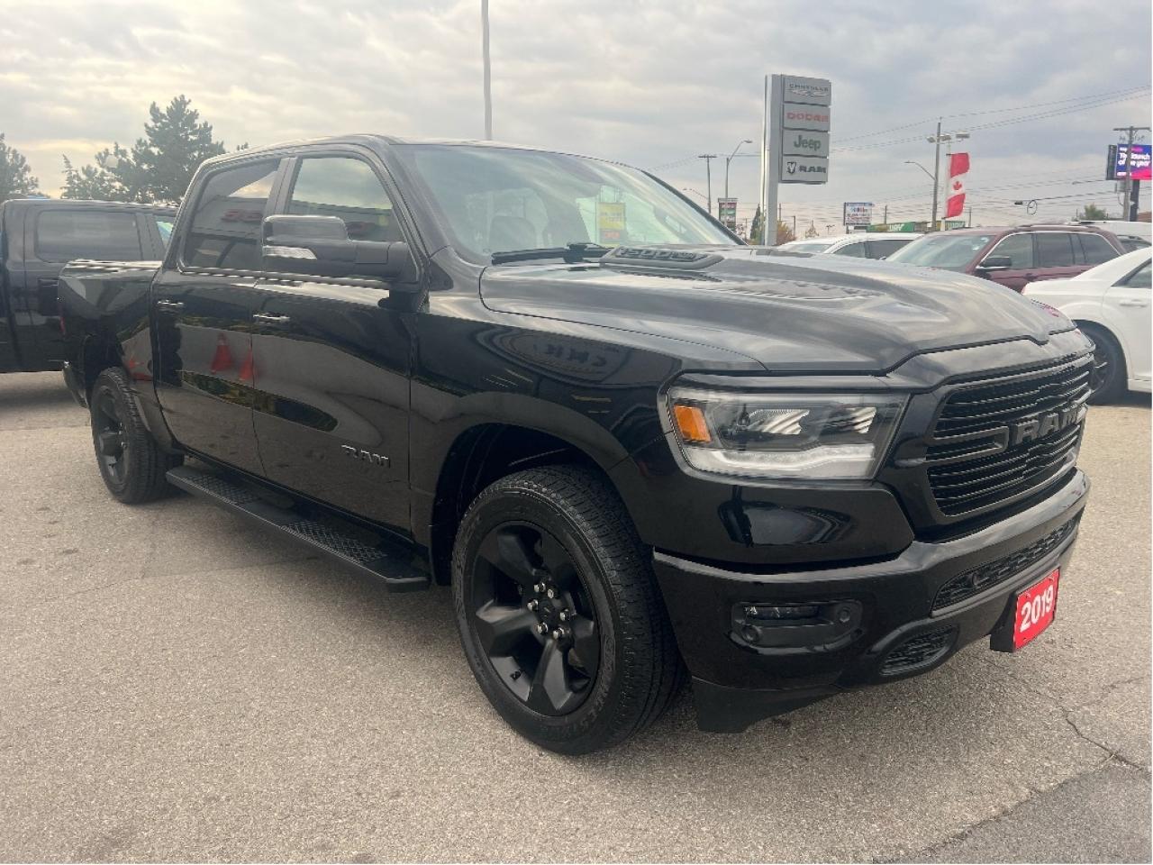 2019 RAM 1500 Sport Crew 4x4 V8 *CLEAN CARFAX *1 OWNER *LOW KMS Photo